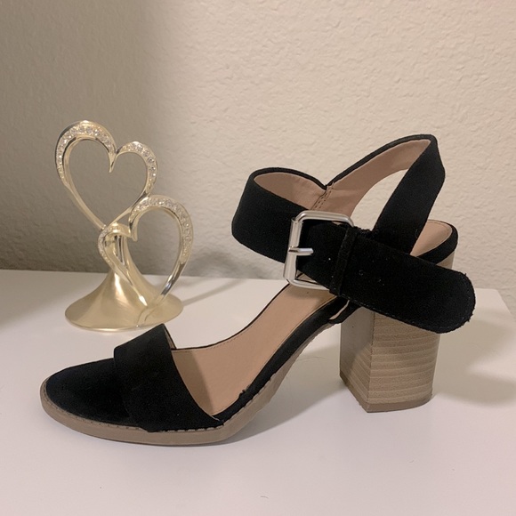 Simple Black Block Heel Strapped Sandals. BRASH. Gently Worn. Size US 7 1/2 - Picture 8 of 9